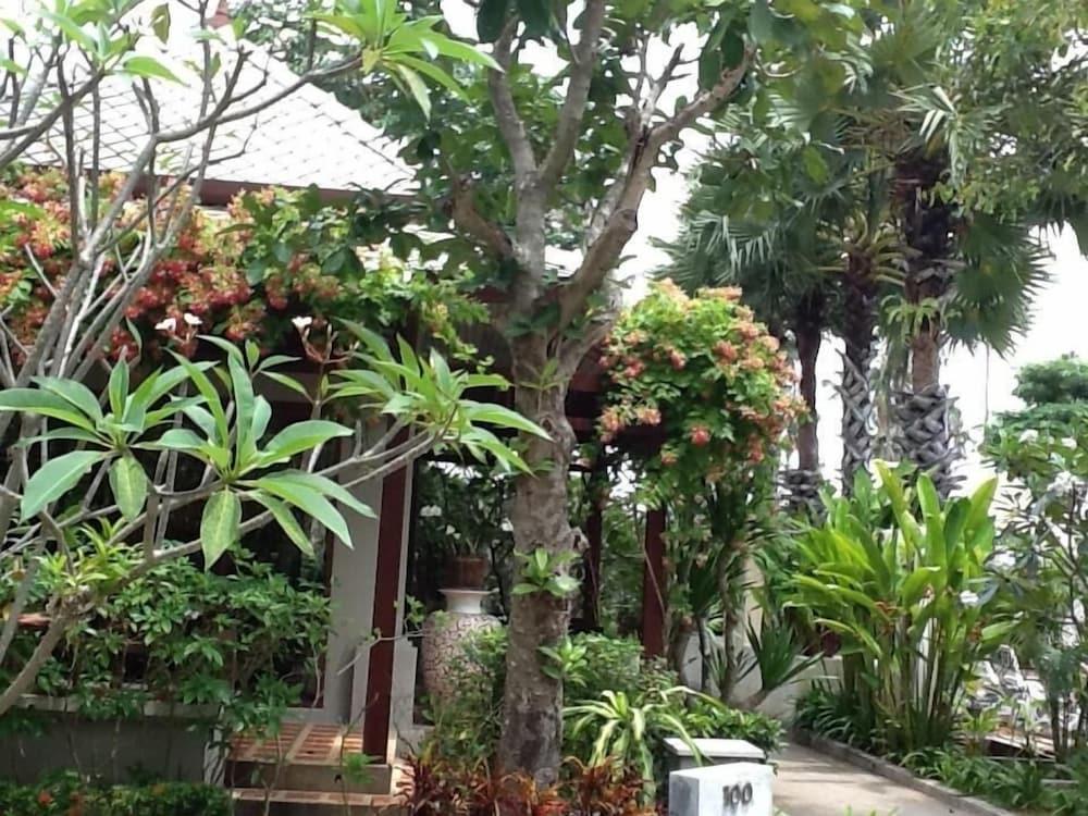 Bhumlapa Garden Resort Bophut Exterior photo